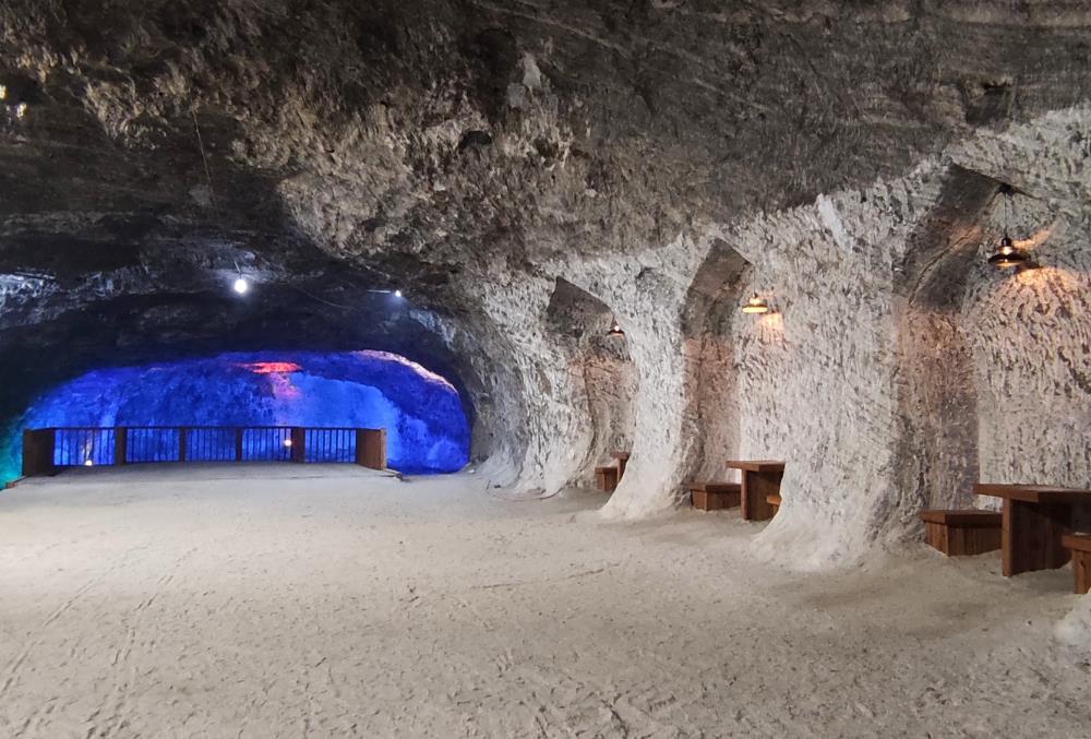 Yer Altı Tuz Şehri (Tuz mağarası)