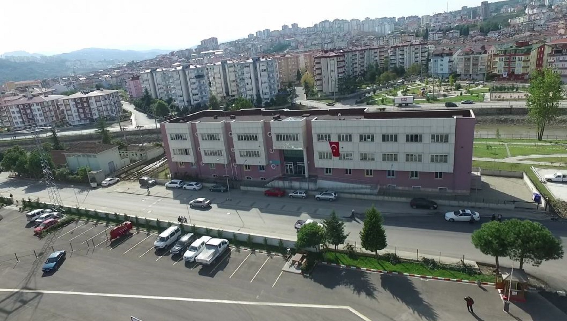 Dr. M. Hilmi Güler Bilim Sanat Merkezi