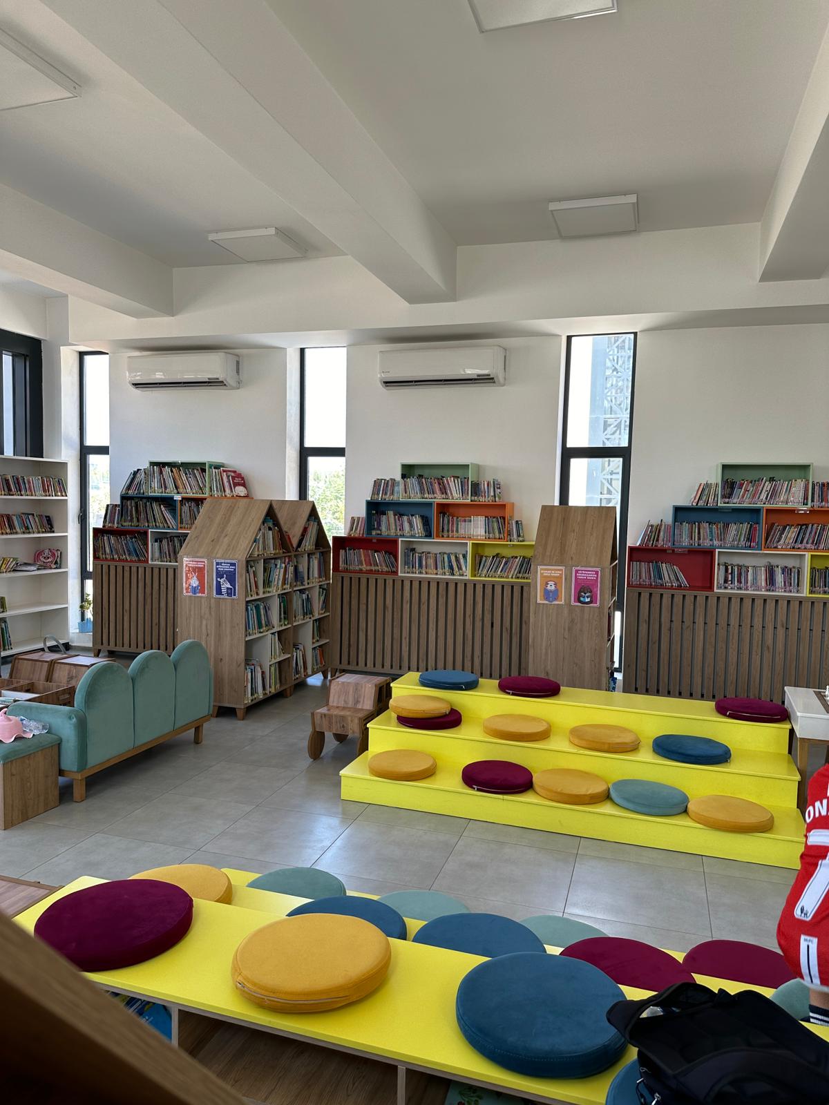 Midyat Altunkaya Halk Kütüphanesi ve Sinema Salonu