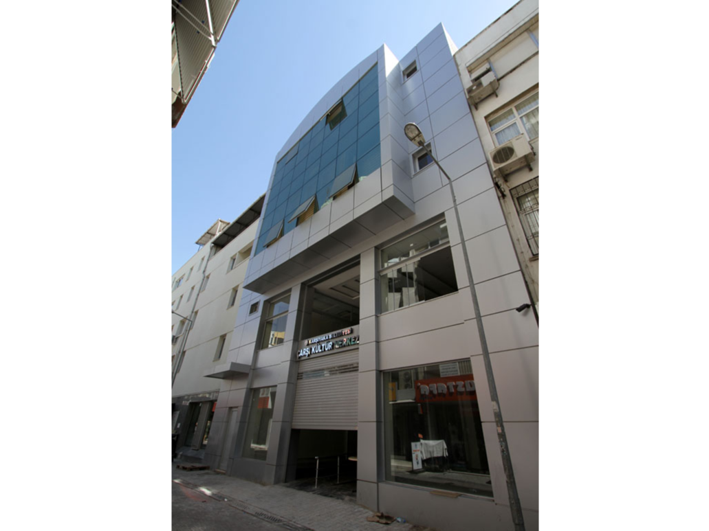 Çarşı Kültür Merkezi