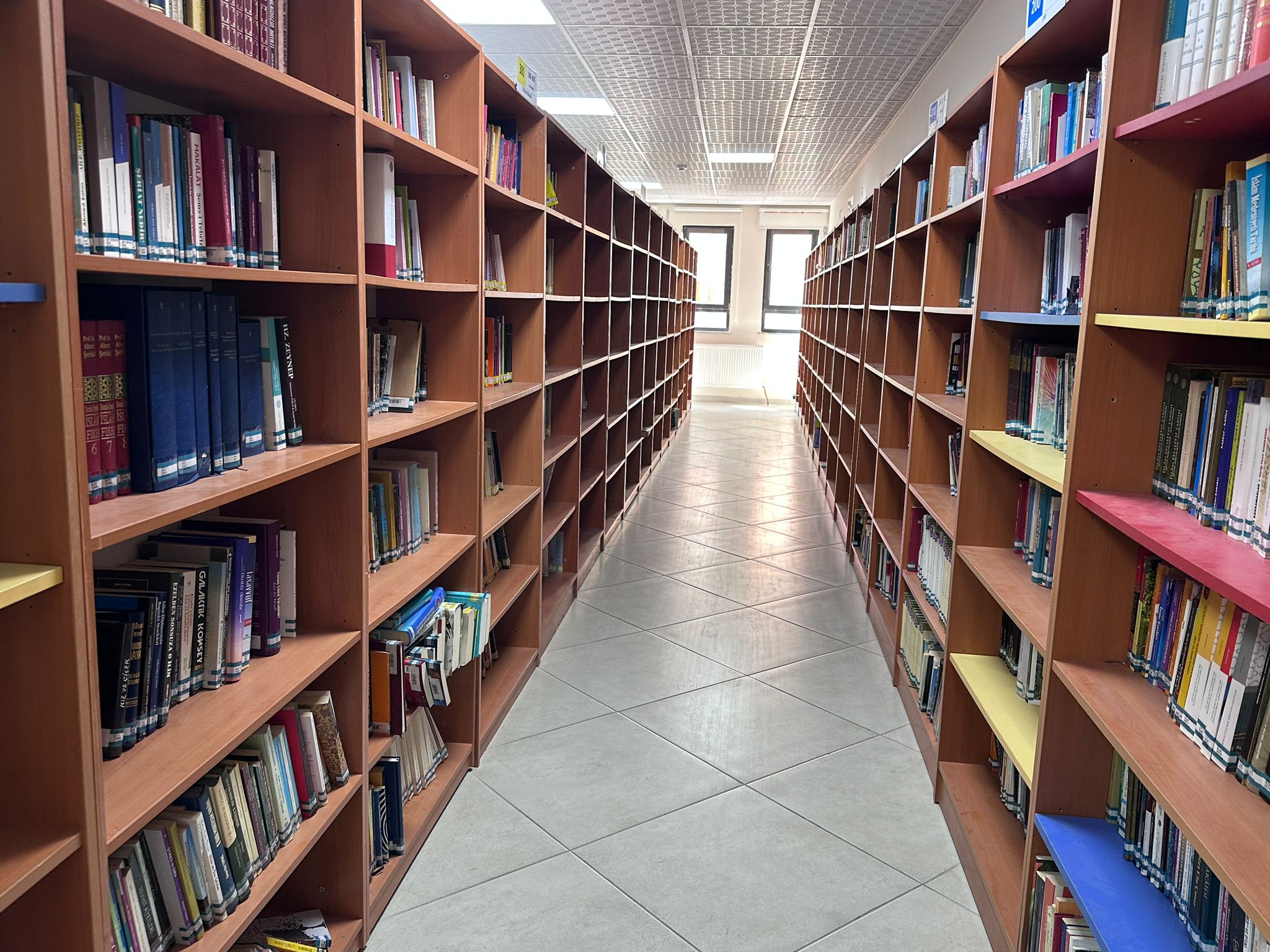 Simav İlçe Halk Kütüphanesi