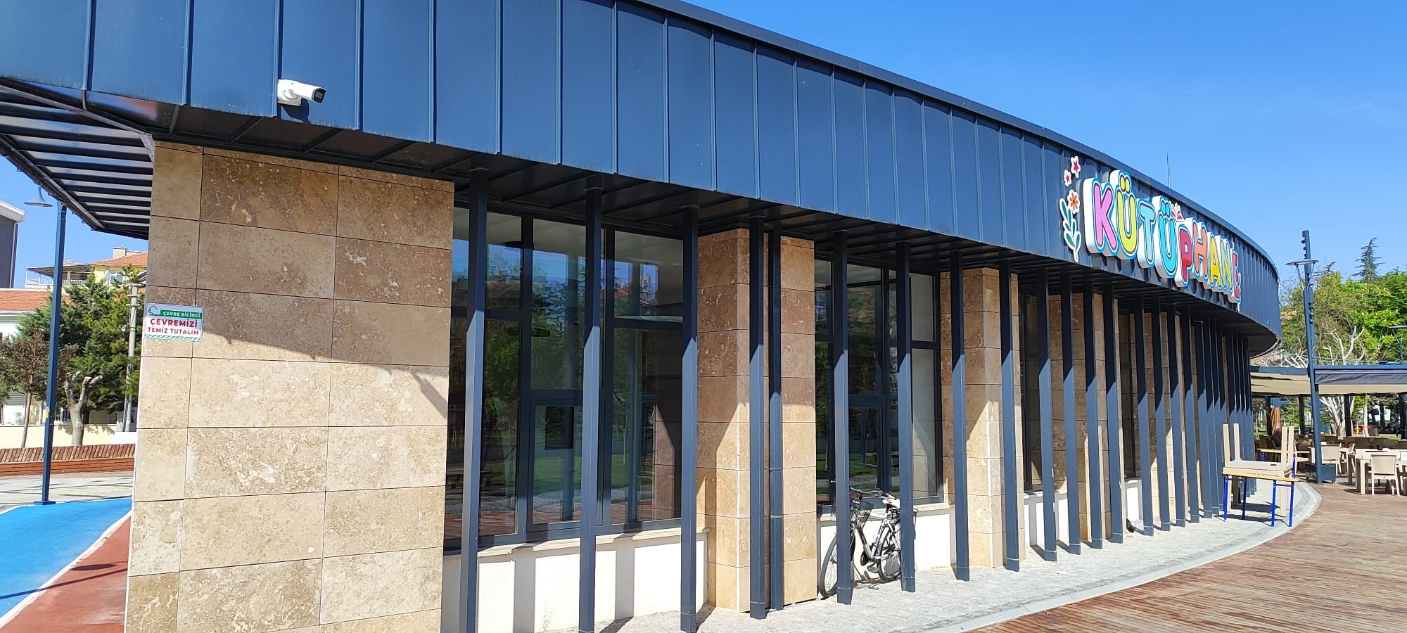 Kayserilioğlu Bebek ve Çocuk Kütüphanesi