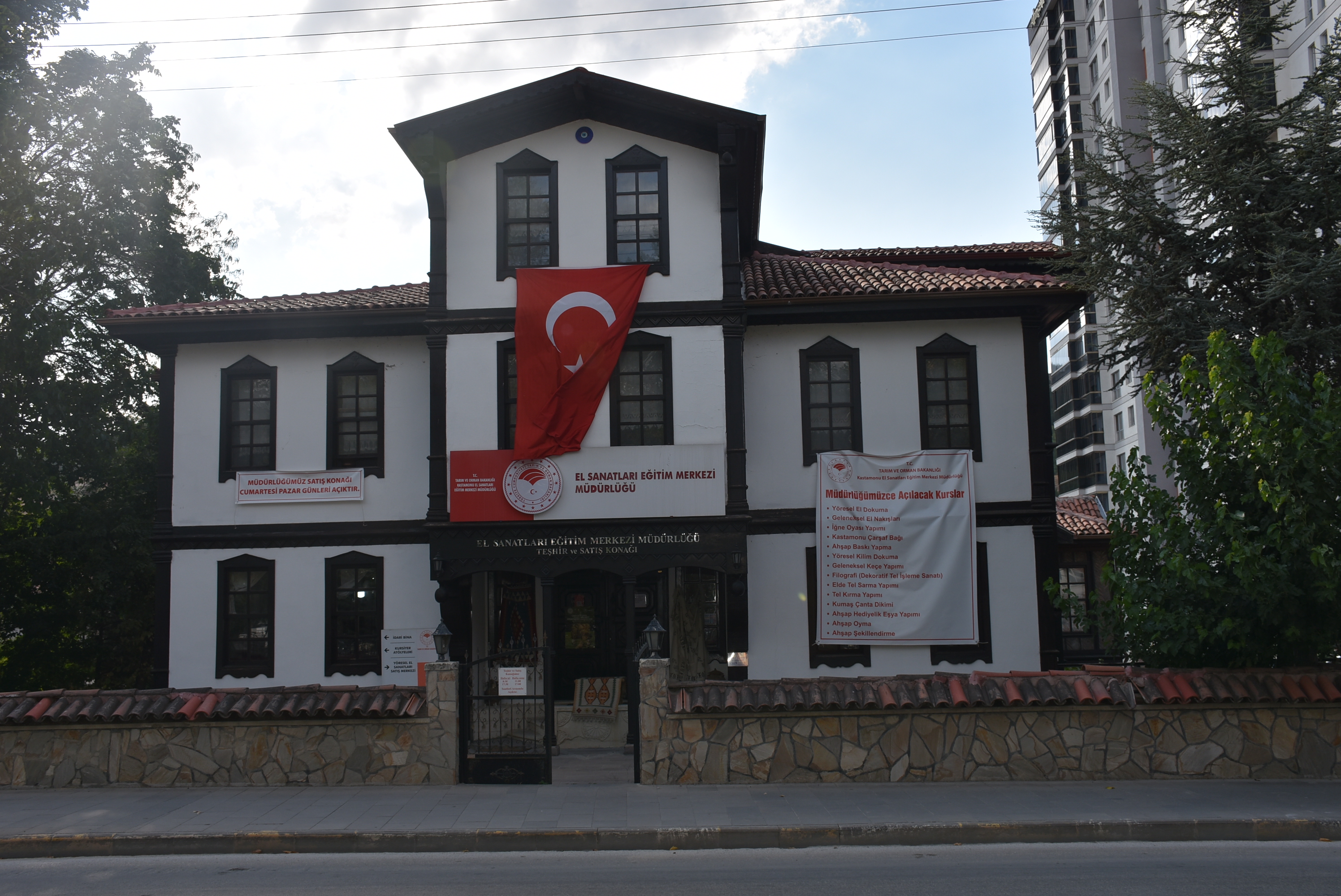 Kastamonu El Sanatları Merkezi