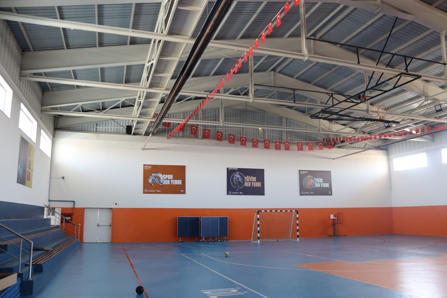 İdil Gençlik ve Spor Merkezi