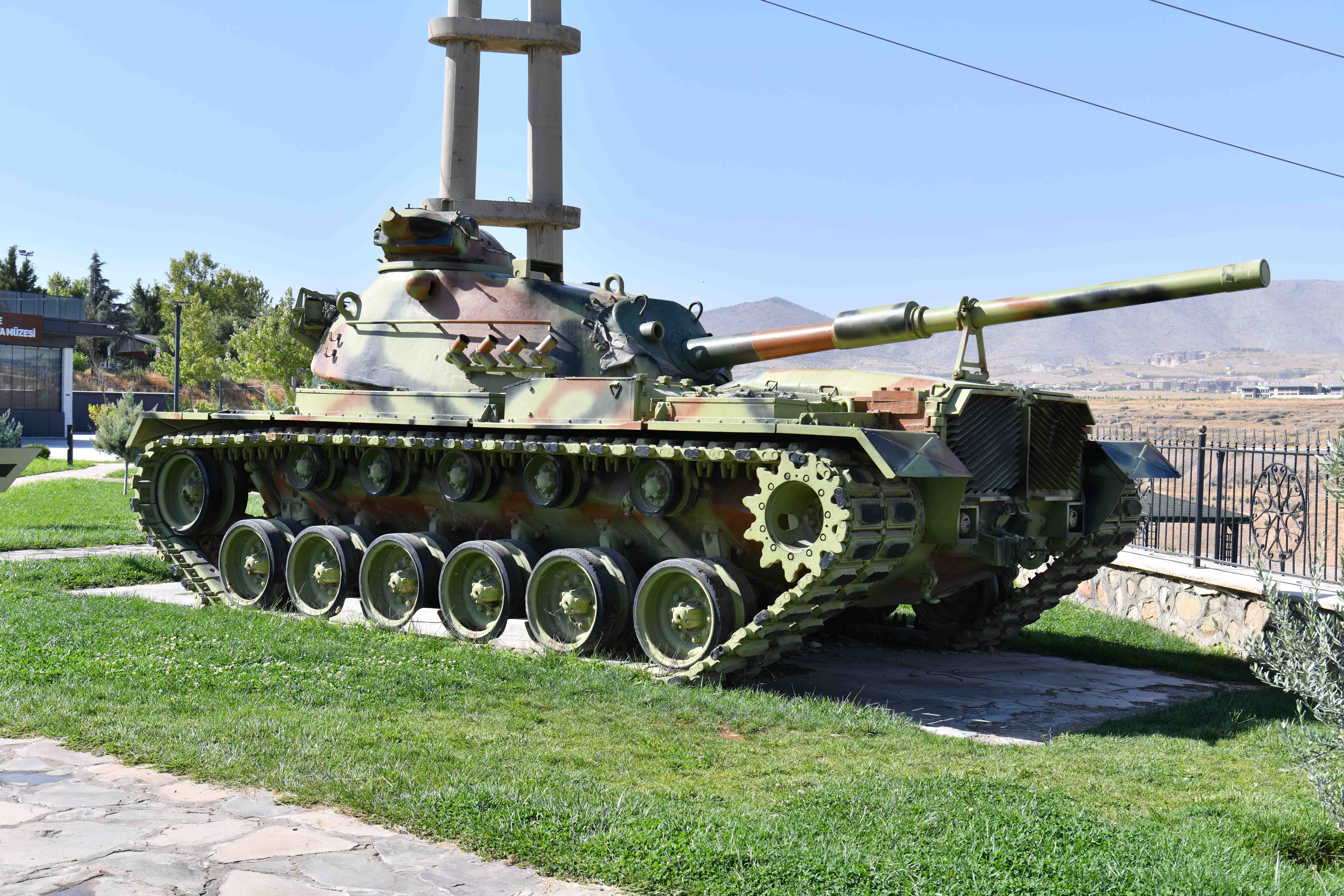 Yeşilyurt Savunma Sanayi ve Savaş Makineleri Açık Hava Müzesi