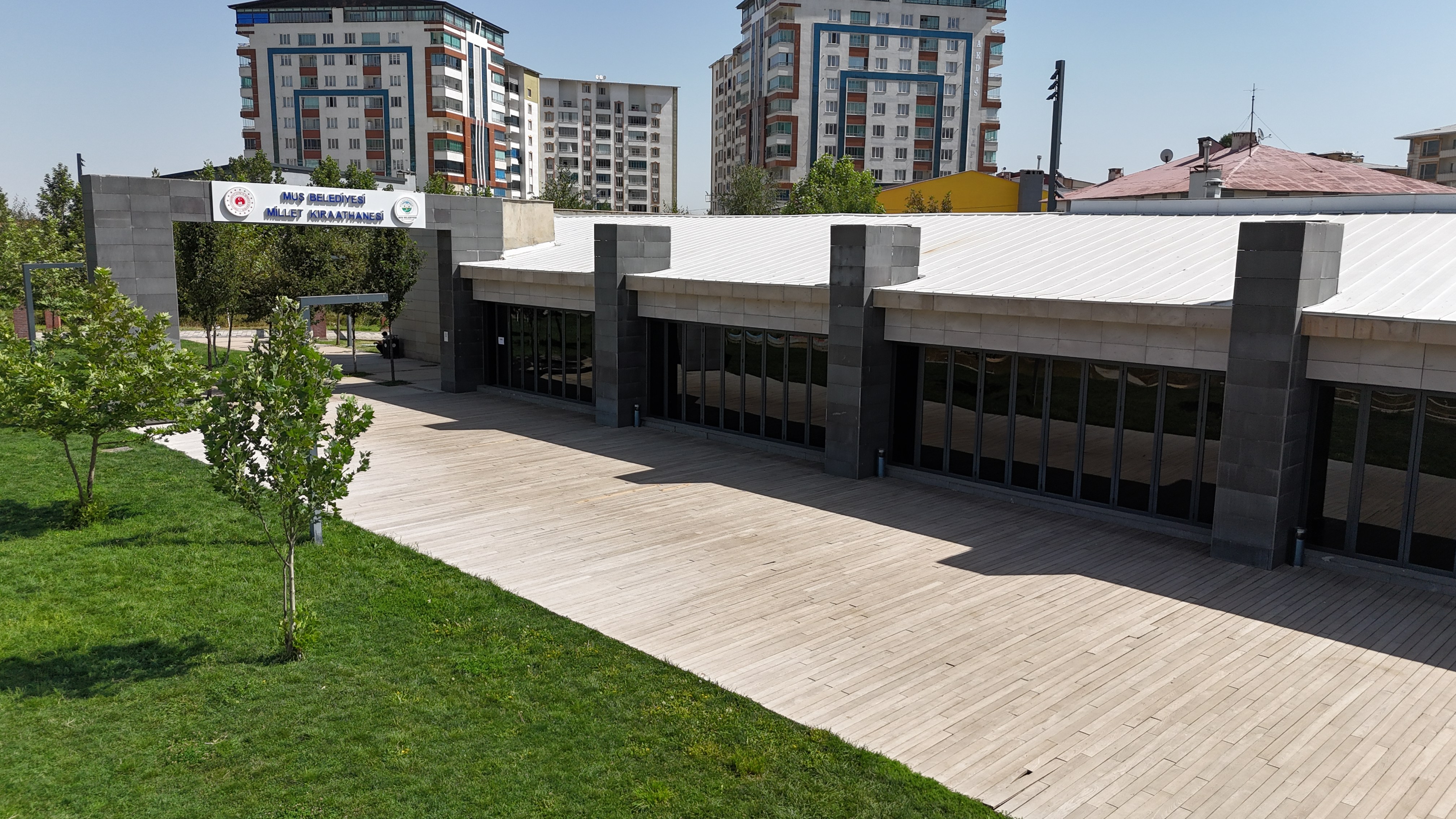 Muş Millet Bahçesi Kütüphanesi