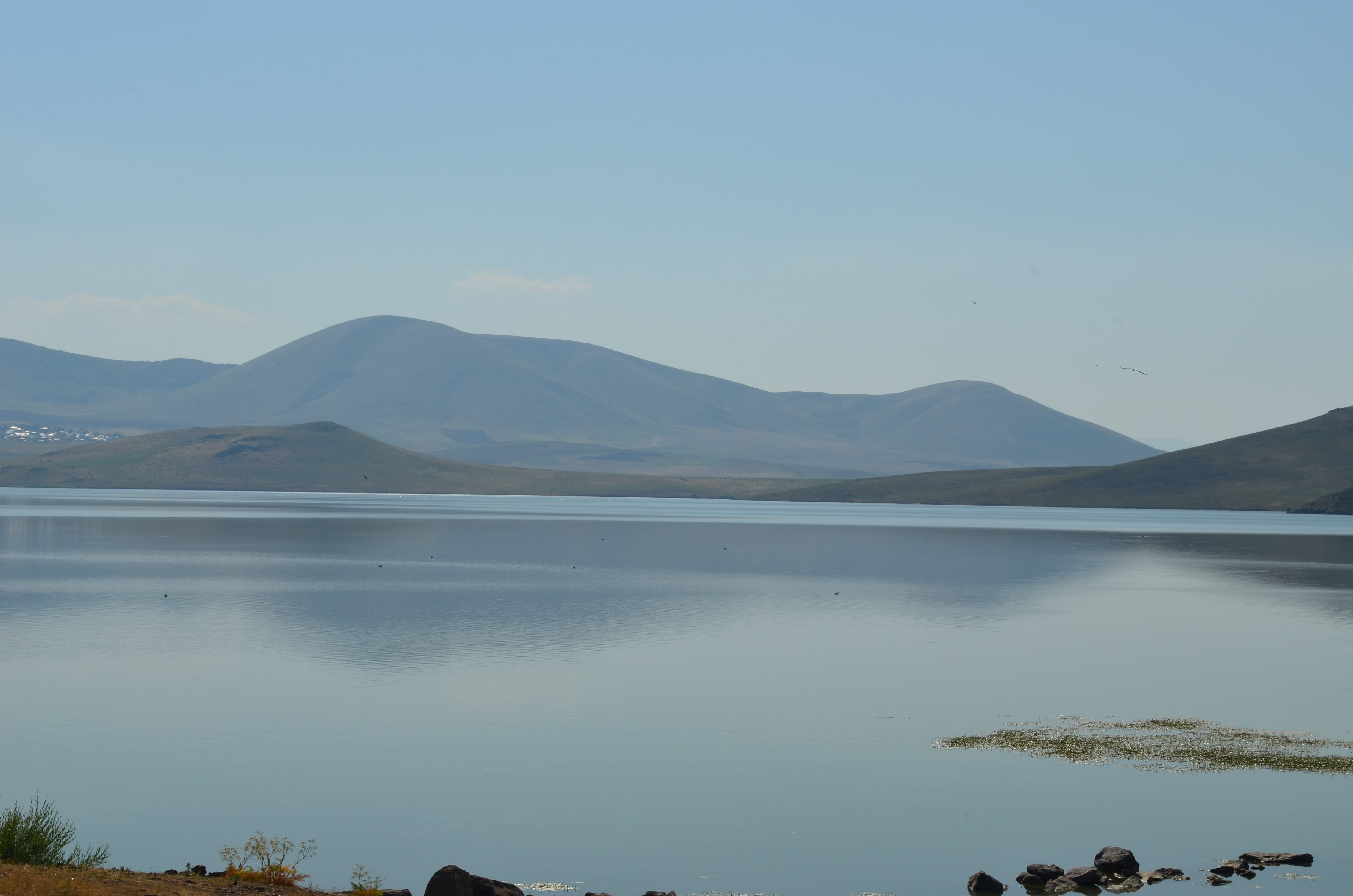 Bulanık Haçlı Gölü