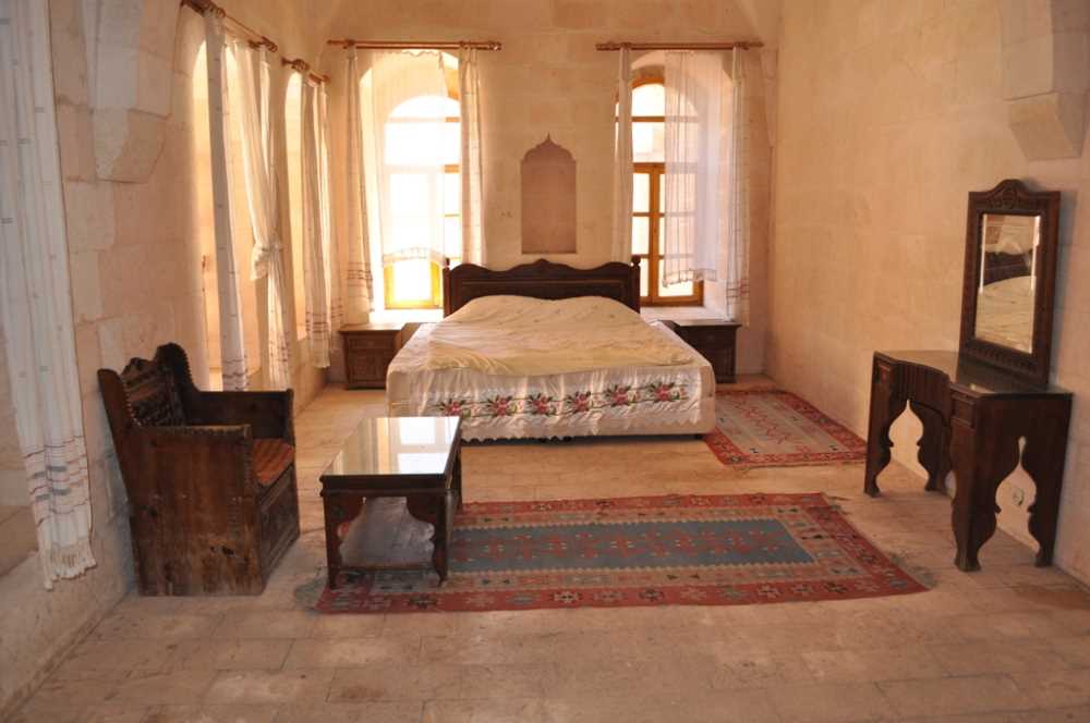 Midyat Devlet Konukevi