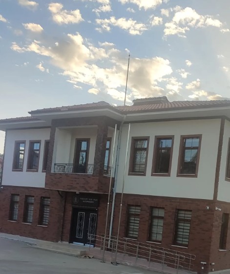 Yeşilyurt İlçe Halk Kütüphanesi