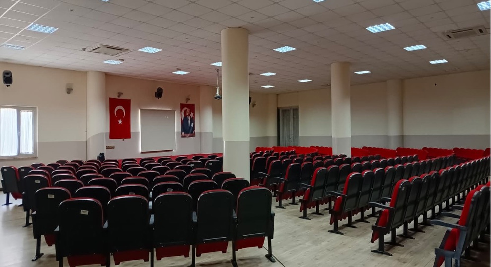 Mehmet Akif Ersoy Sosyal Etkinlik Merkezi