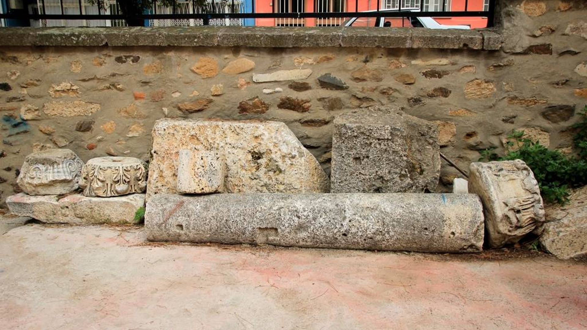 Alaşehir Kütük (Güdük) Minare Cami