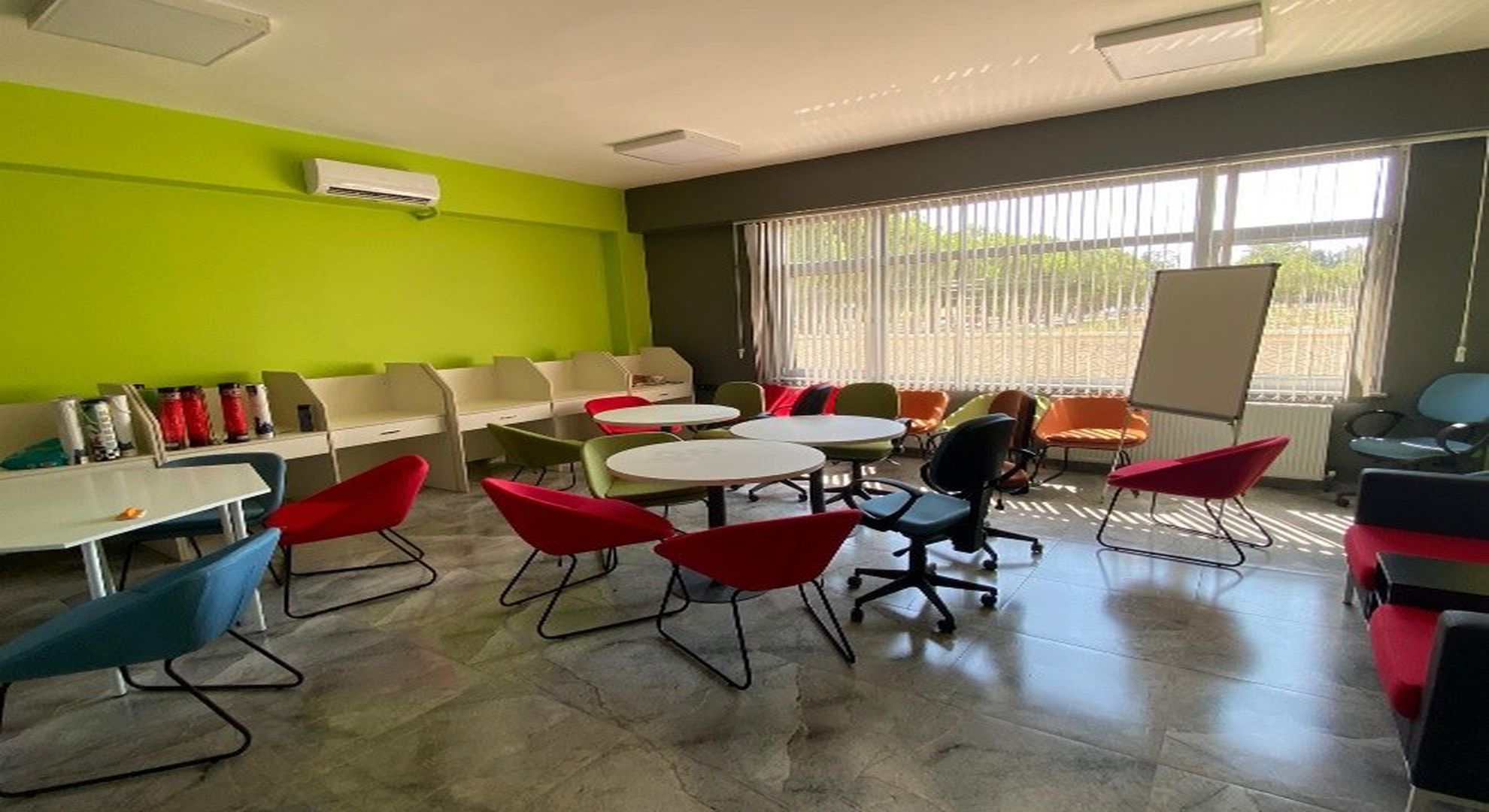 Çardak Gençlik Merkezi