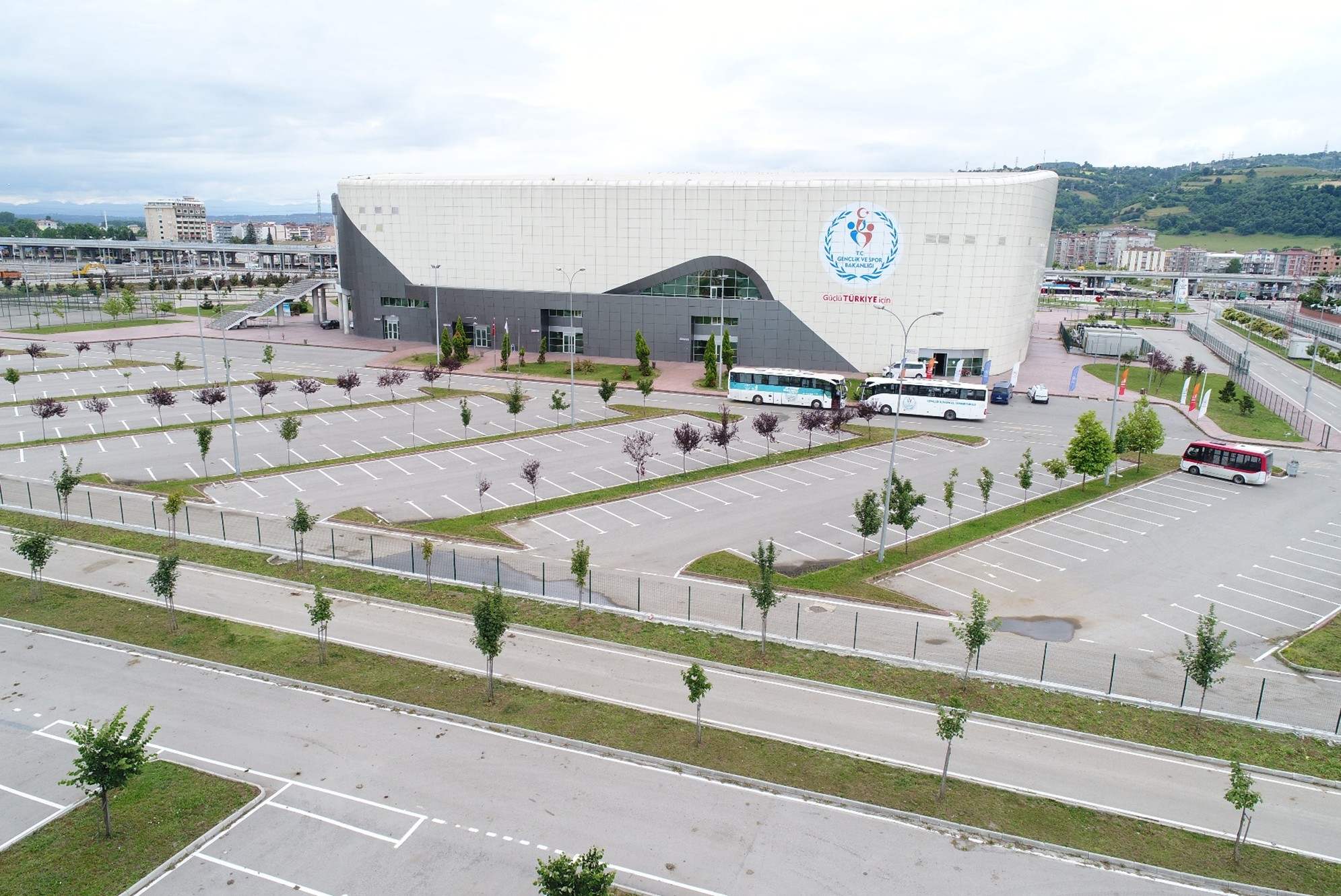 Yaşar Doğu Spor Salonu