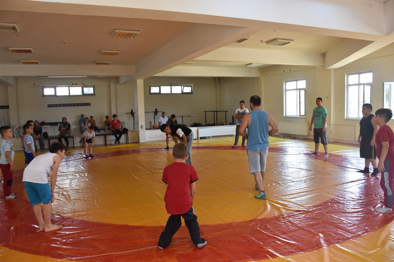 Milli Egemenlik Spor Salonu