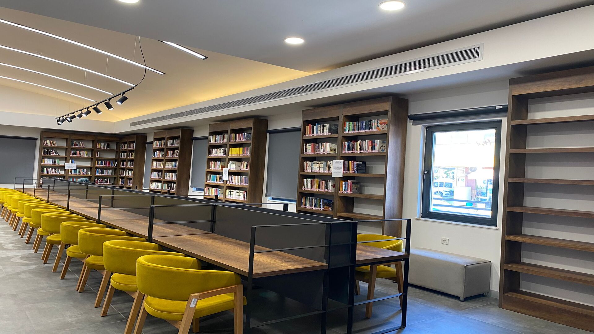 Döşemealtı İlçe Halk Kütüphanesi