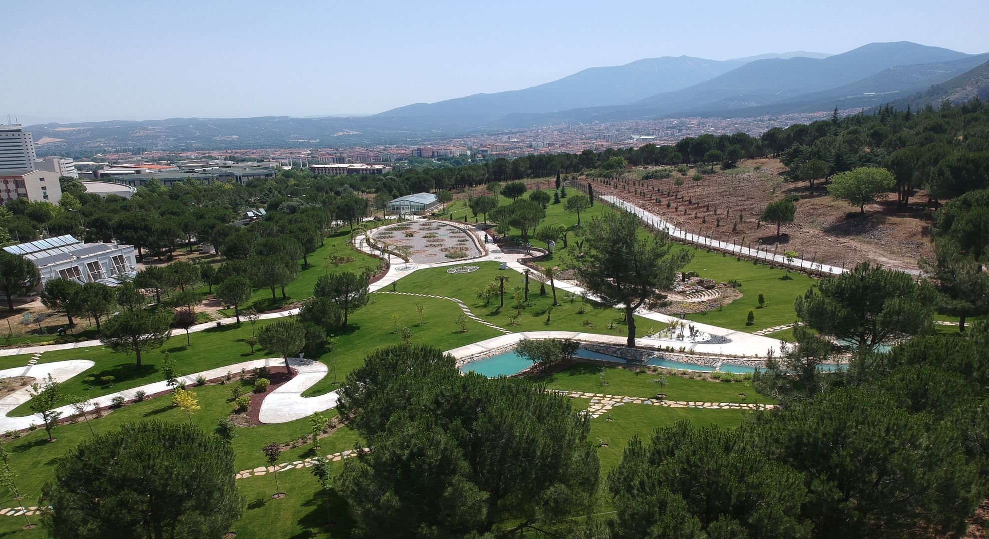 Pamukkale Üniversitesi Botanik Bahçesi Uygulama ve Araştırma Merkezi