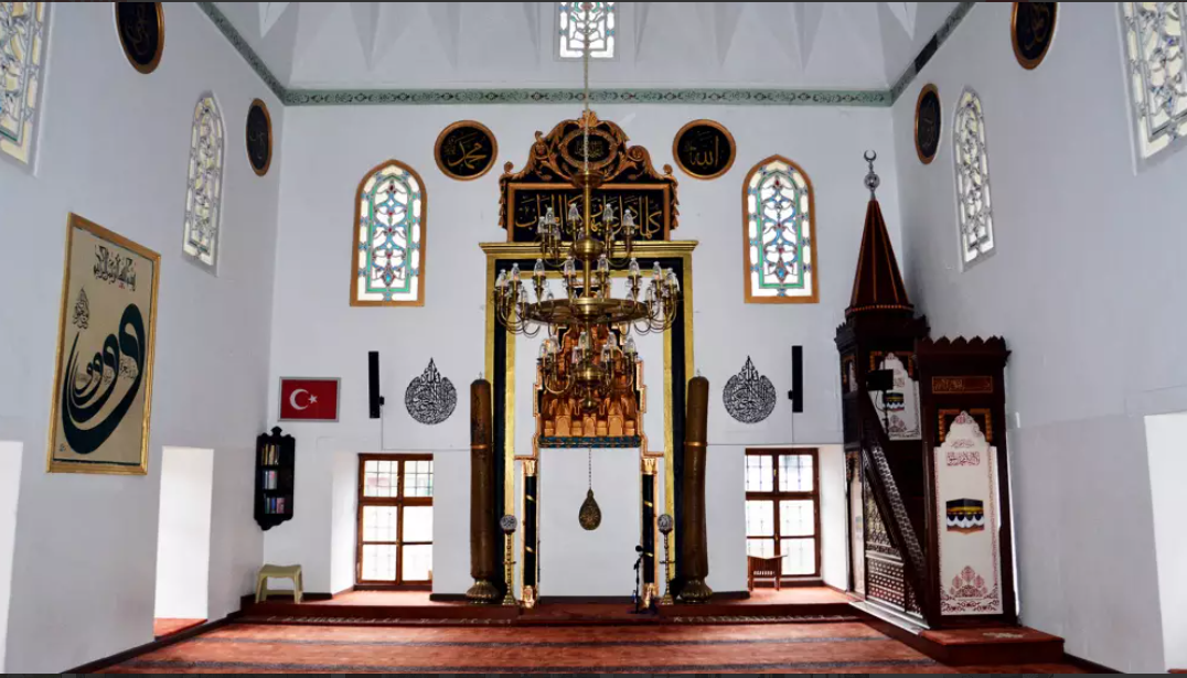 İshak Paşa Camii ve Külliyesi/İnegöl