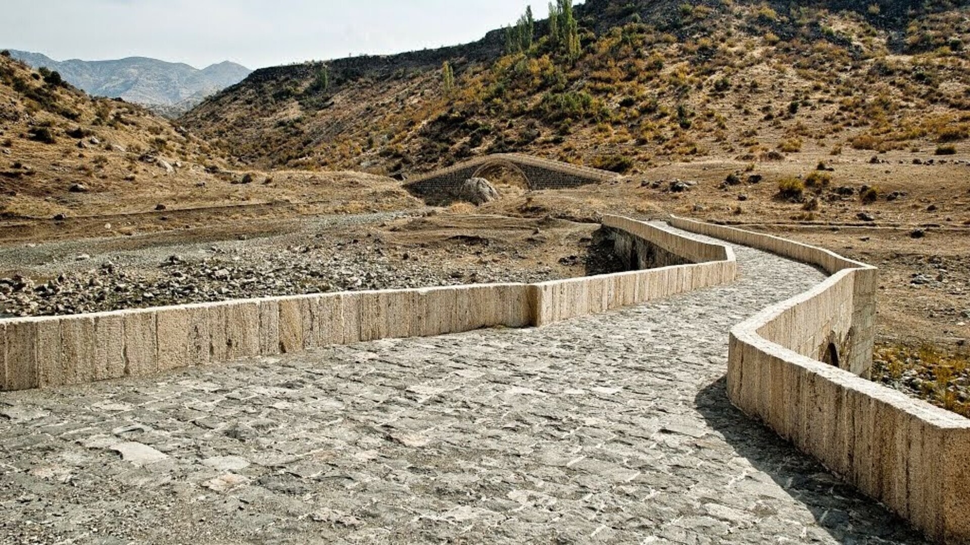 Çarpıran Köprüleri