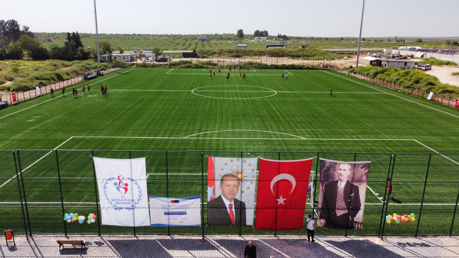 Yeşil Nizip Futbol Sahası