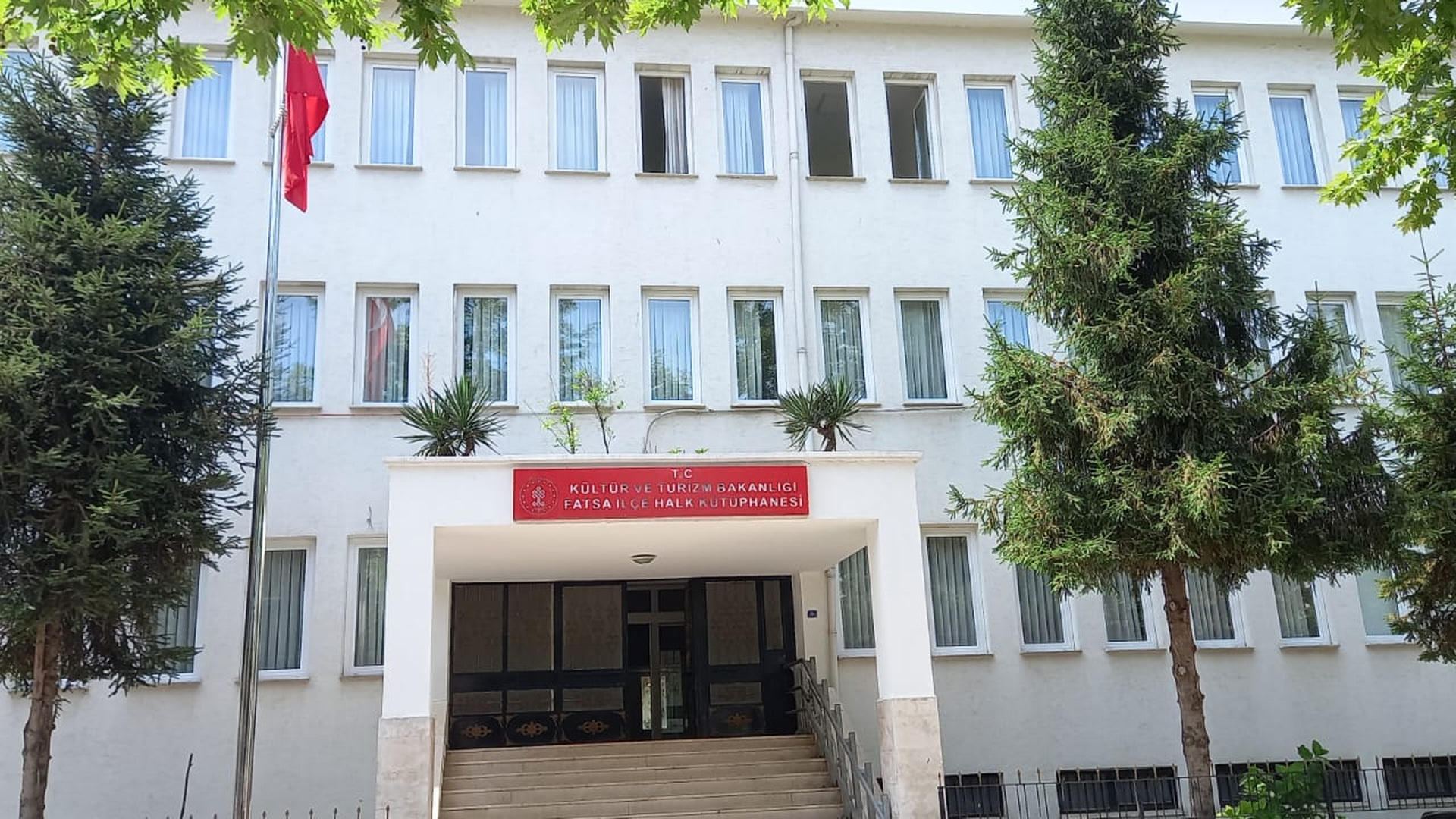 Fatsa Halk Kütüphanesi