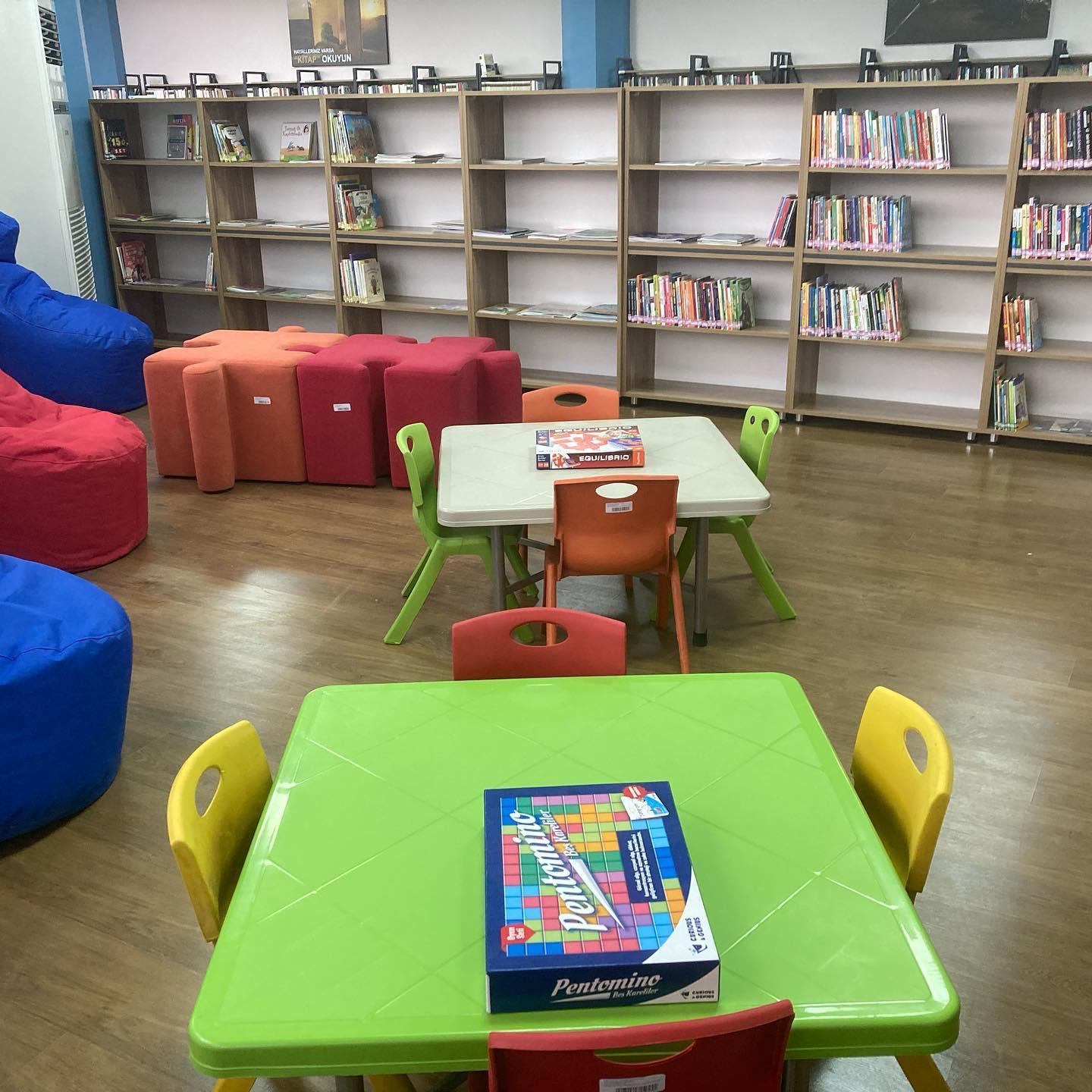 Yenikent Şeyh Edebali Halk Kütüphanesi