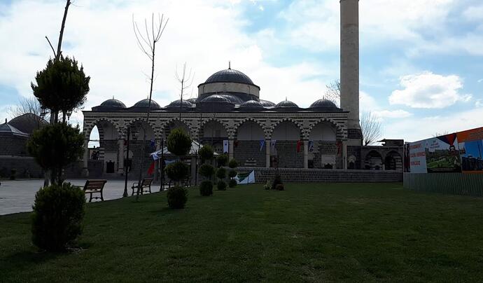 FATİH PAŞA CAMİ ( KURŞUNLU CAMİ )