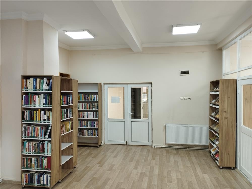 Yeniçağa İlçe Halk  Kütüphanesi