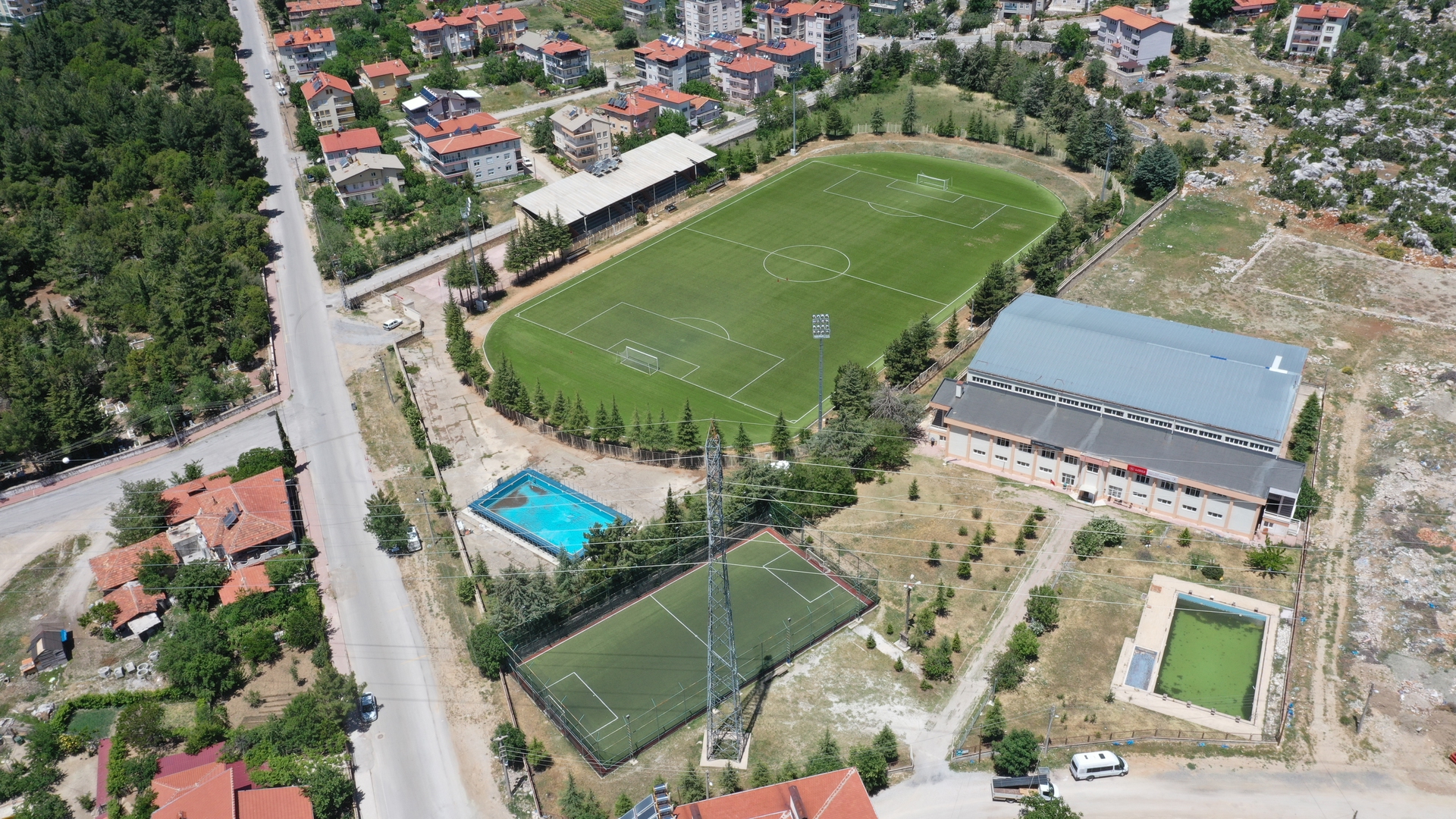 Akseki Ömer Duruk Spor Salonu