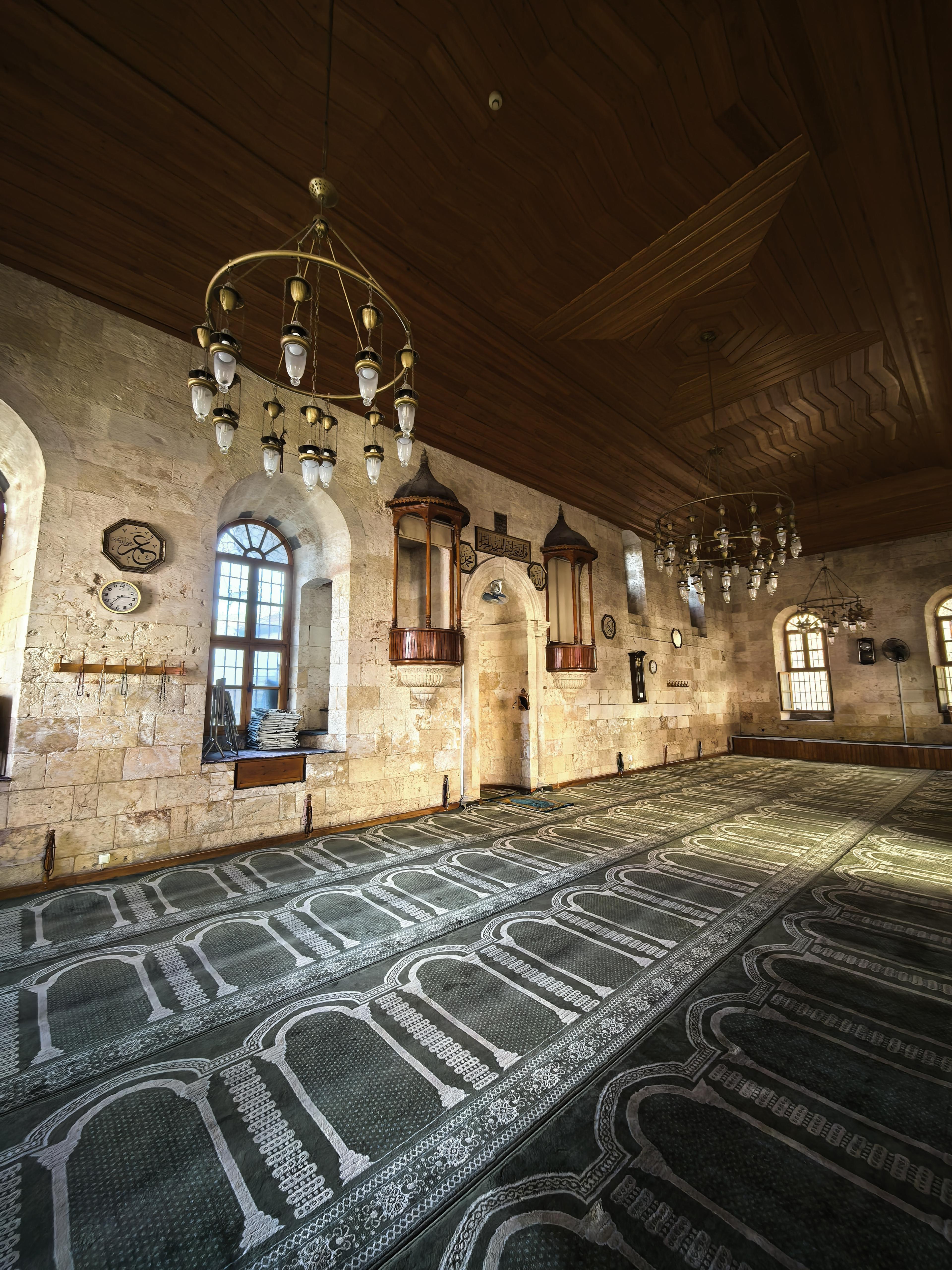 Hacı Veli Camii