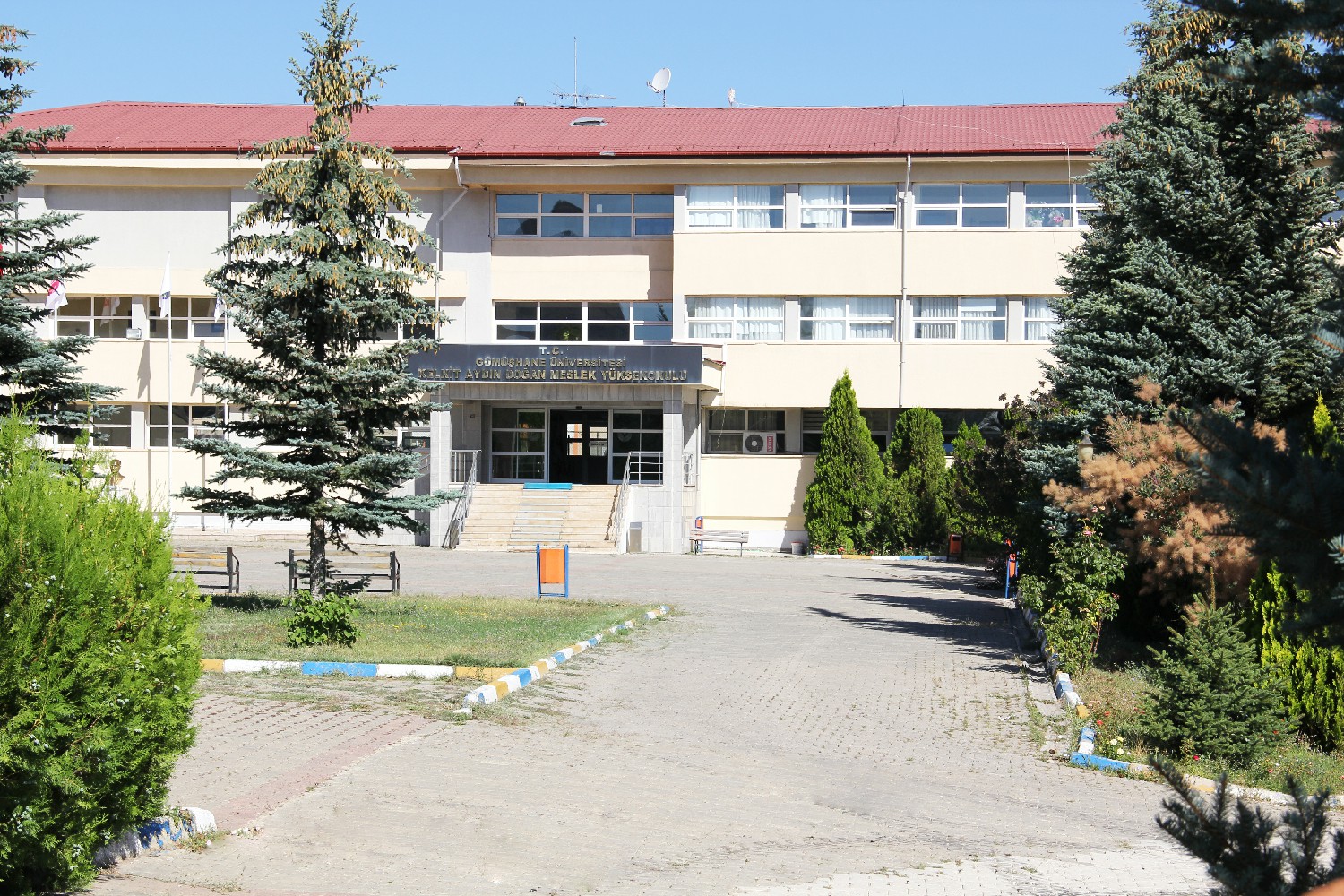 Kelkit Aydın Doğan Meslek Yüksekokulu