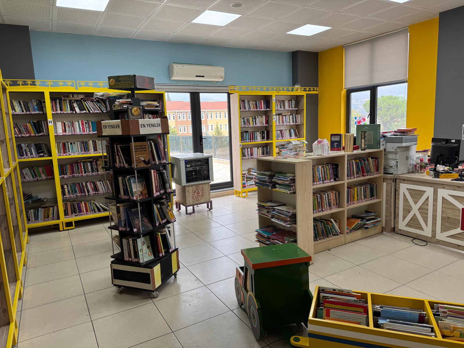 Geyve İlçe Halk Kütüphanesi