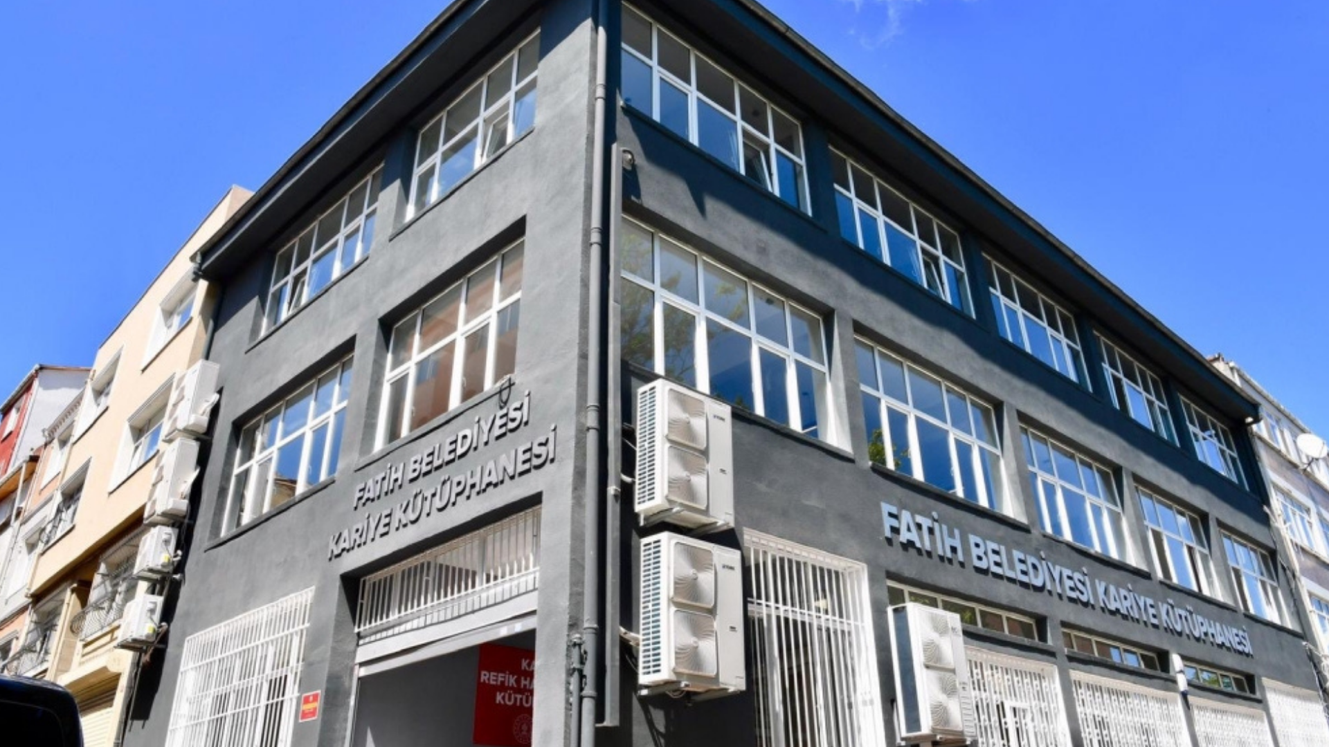 Kariye Refik Halit Karay Kütüphanesi