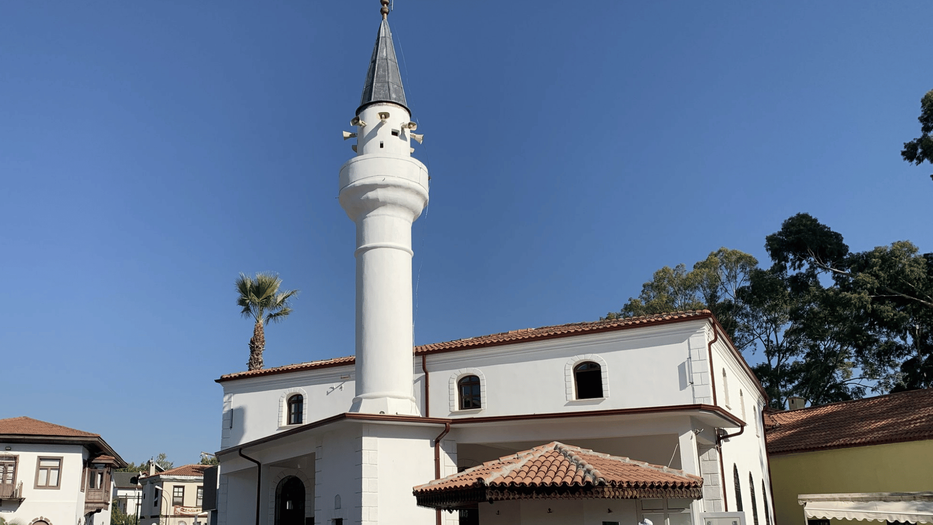 Hacıbey Camii