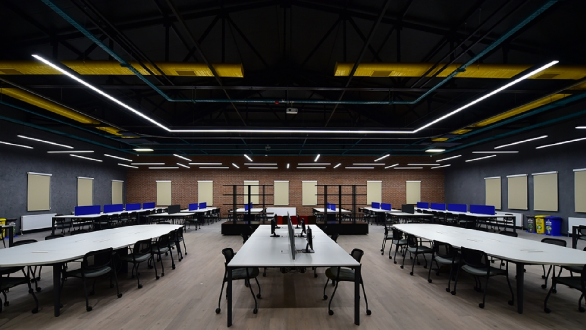 Kadırga Kütüphanesi