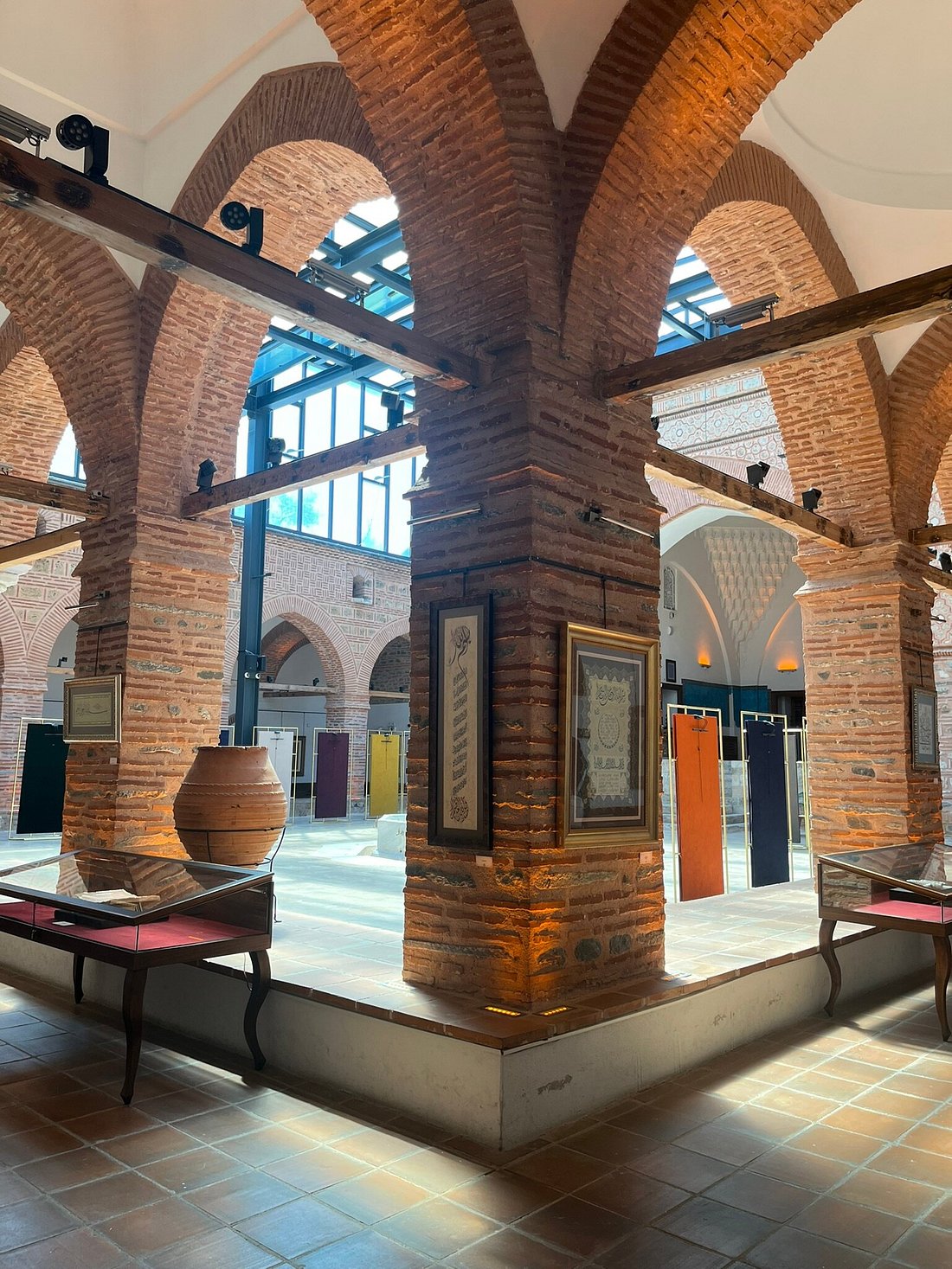 Muradiye El Yazmaları Müzesi