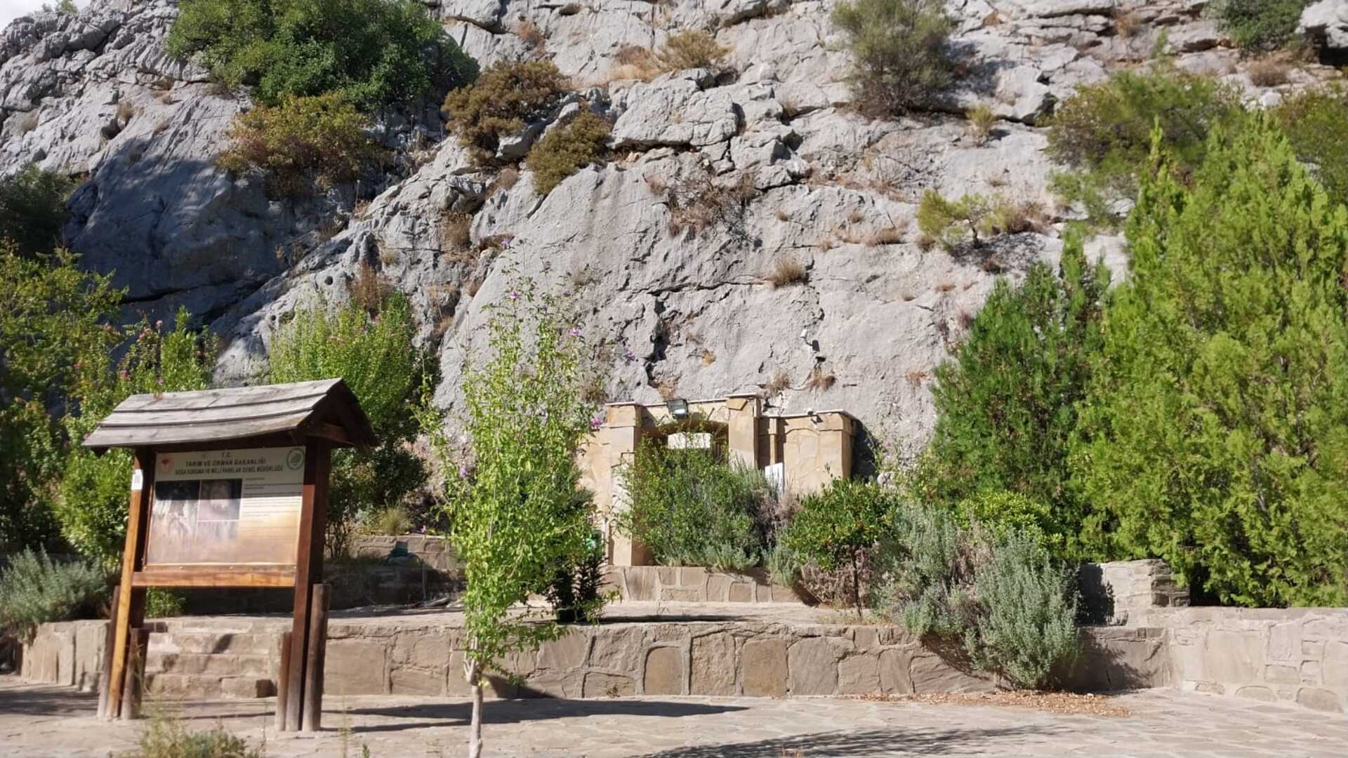 Zeytintaşı Mağarası Tabiat Anıtı