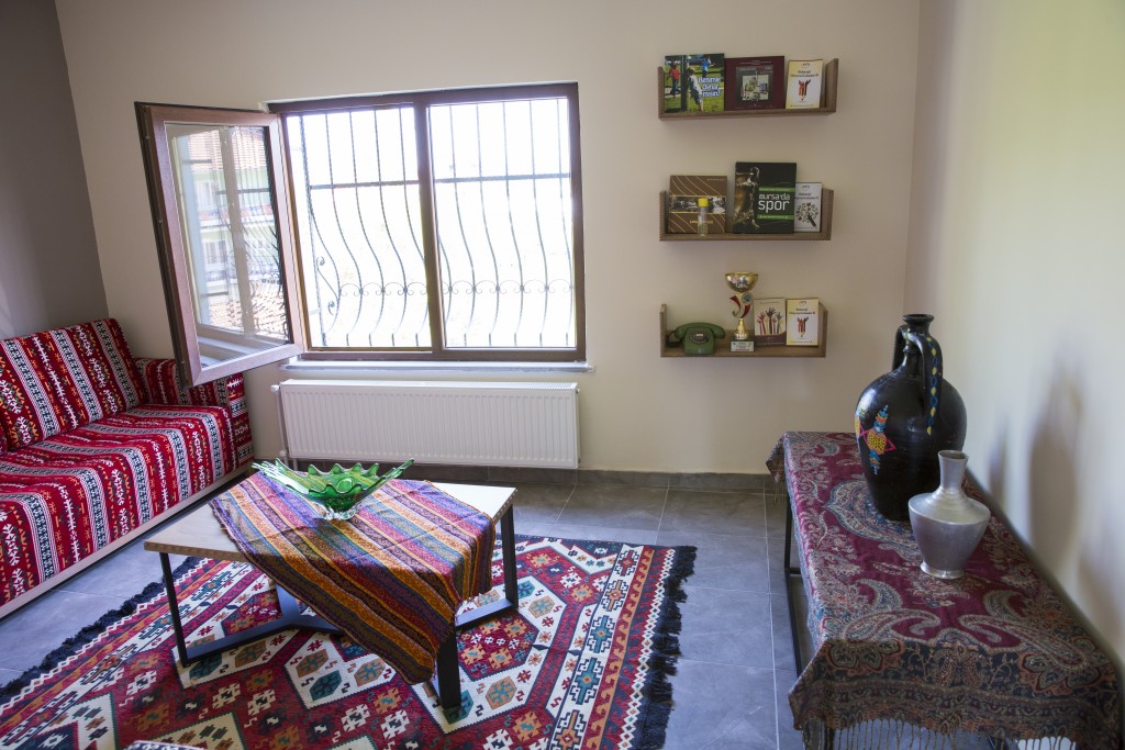 Orhaneli Karıncalı Kültür Evi