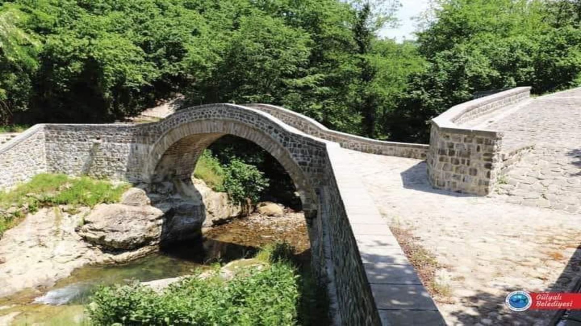 Kestane Mahallesi Dayınlı Köprüsü