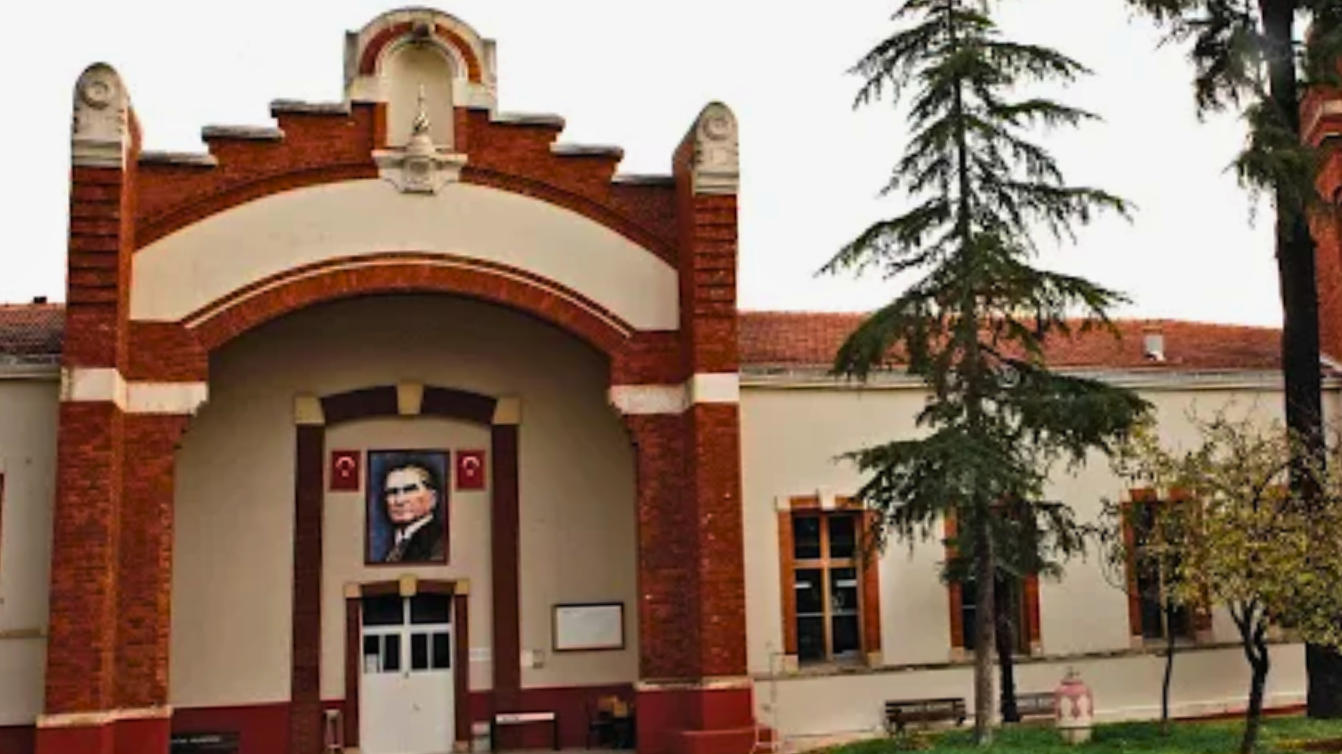 Yıldız Çini ve Porselen Fabrikası