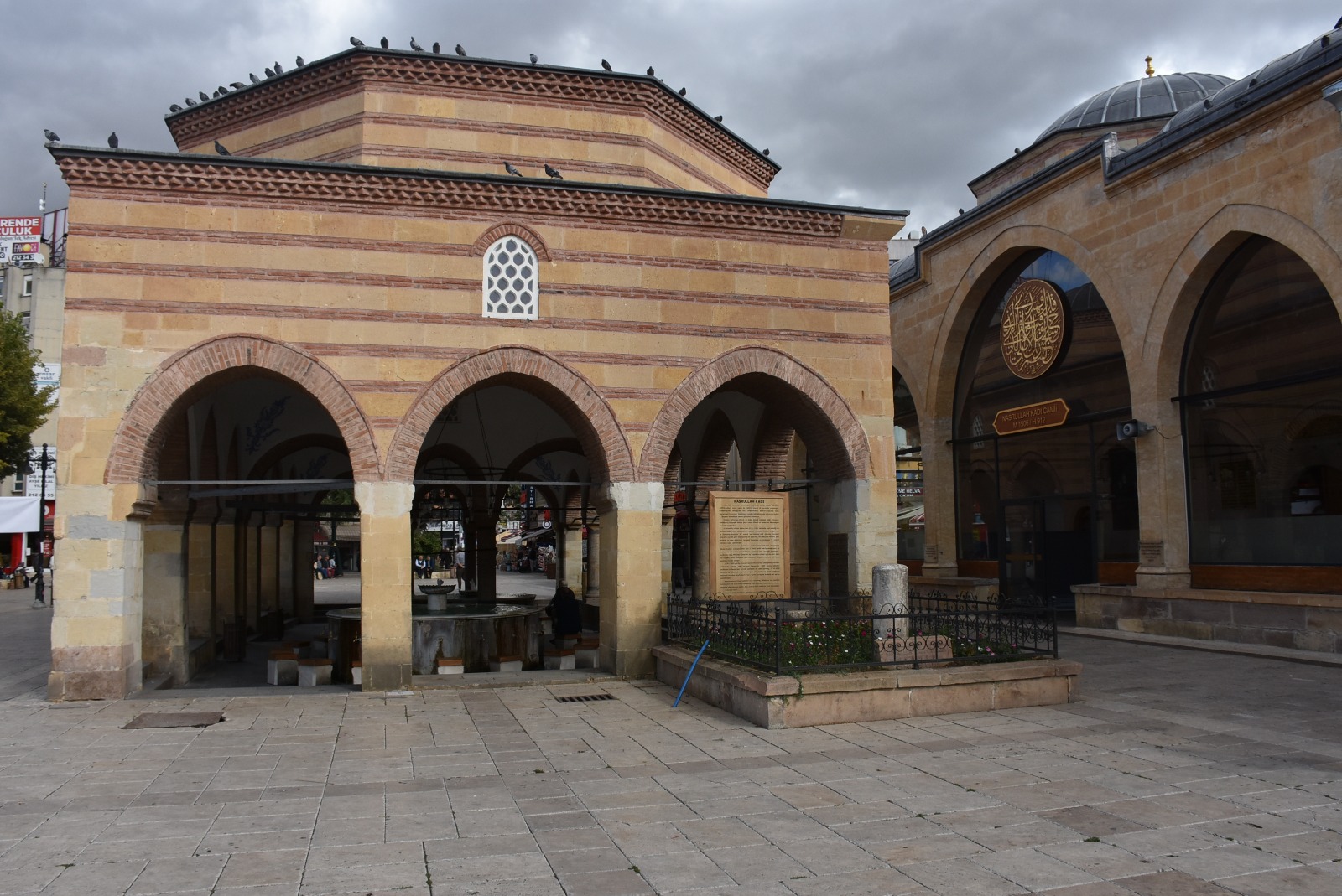 Nasrullah Kadı Camii ve Külliyesi