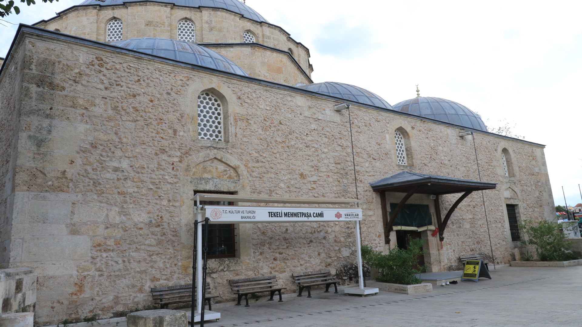 Tekeli Mehmet Paşa Camii