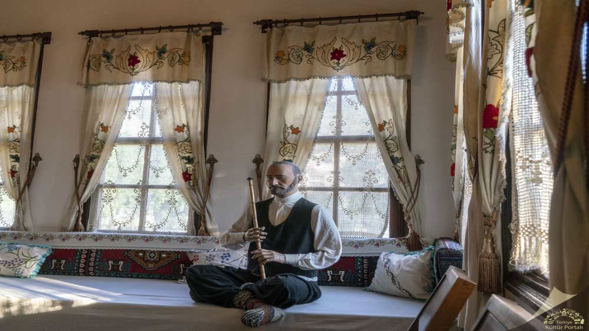 Hazeranlar Konağı Etnografya Müzesi