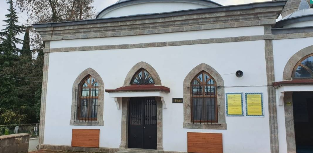 Ahi Evren Dede Camii ve Türbesi