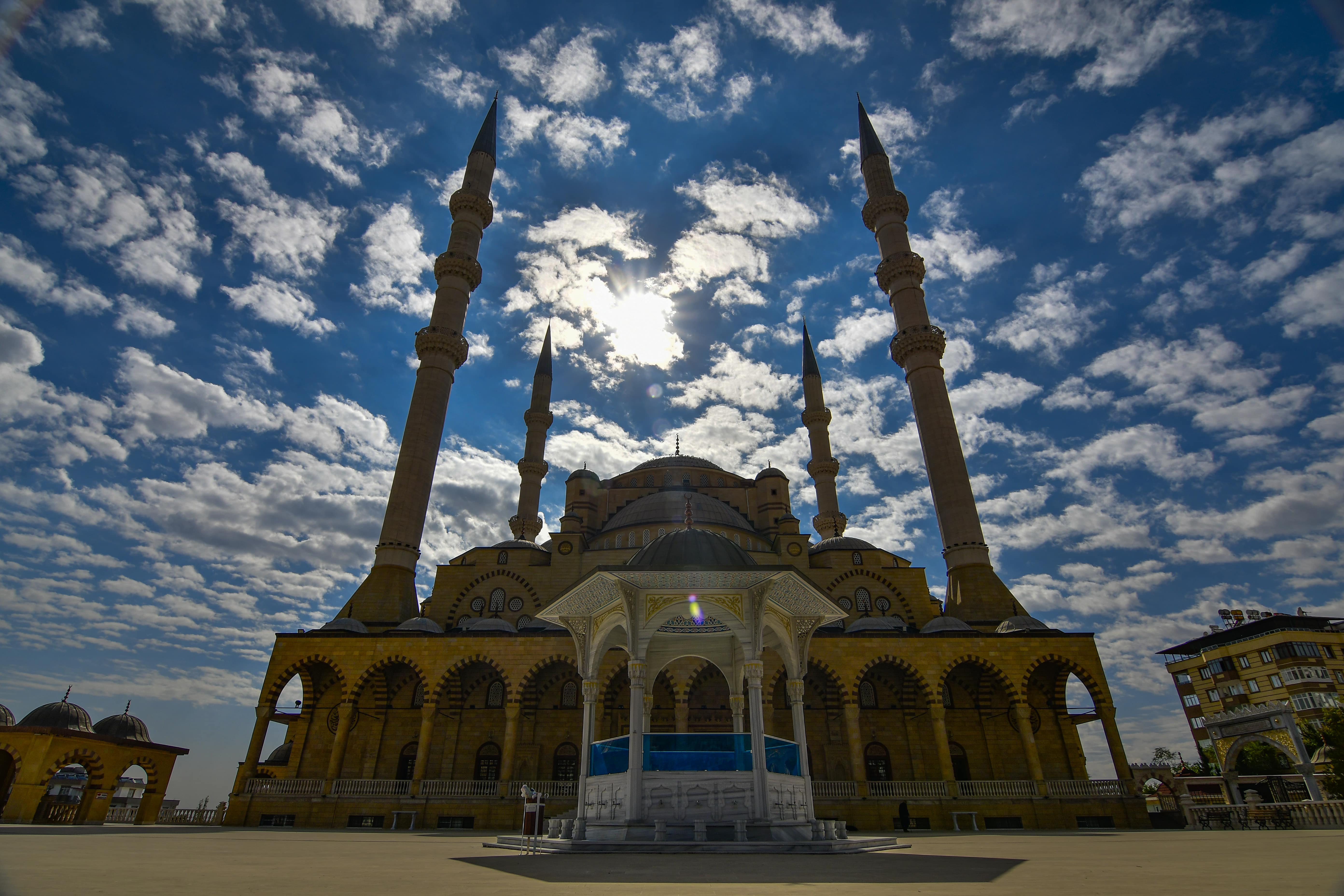 Abdülhamit Han Camii