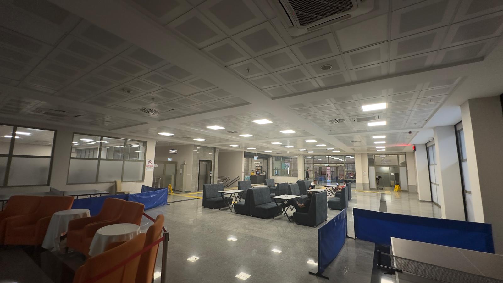 KSÜ Yarı Olimpik Kapalı Yüzme Havuzu