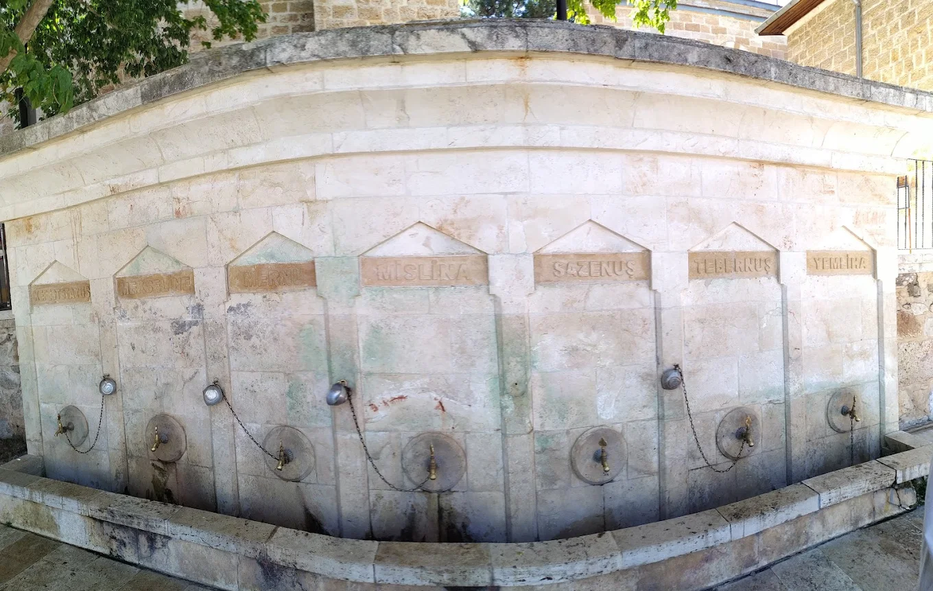 Eshab-ı Kehf Külliyesi