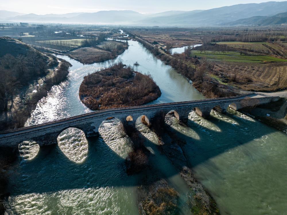 Niksar Tarihi Talazan Köprüsü
