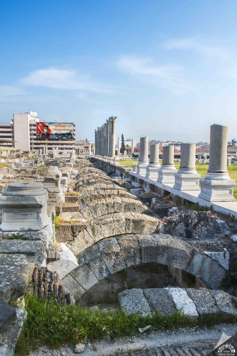 İzmir Agora Ören Yeri