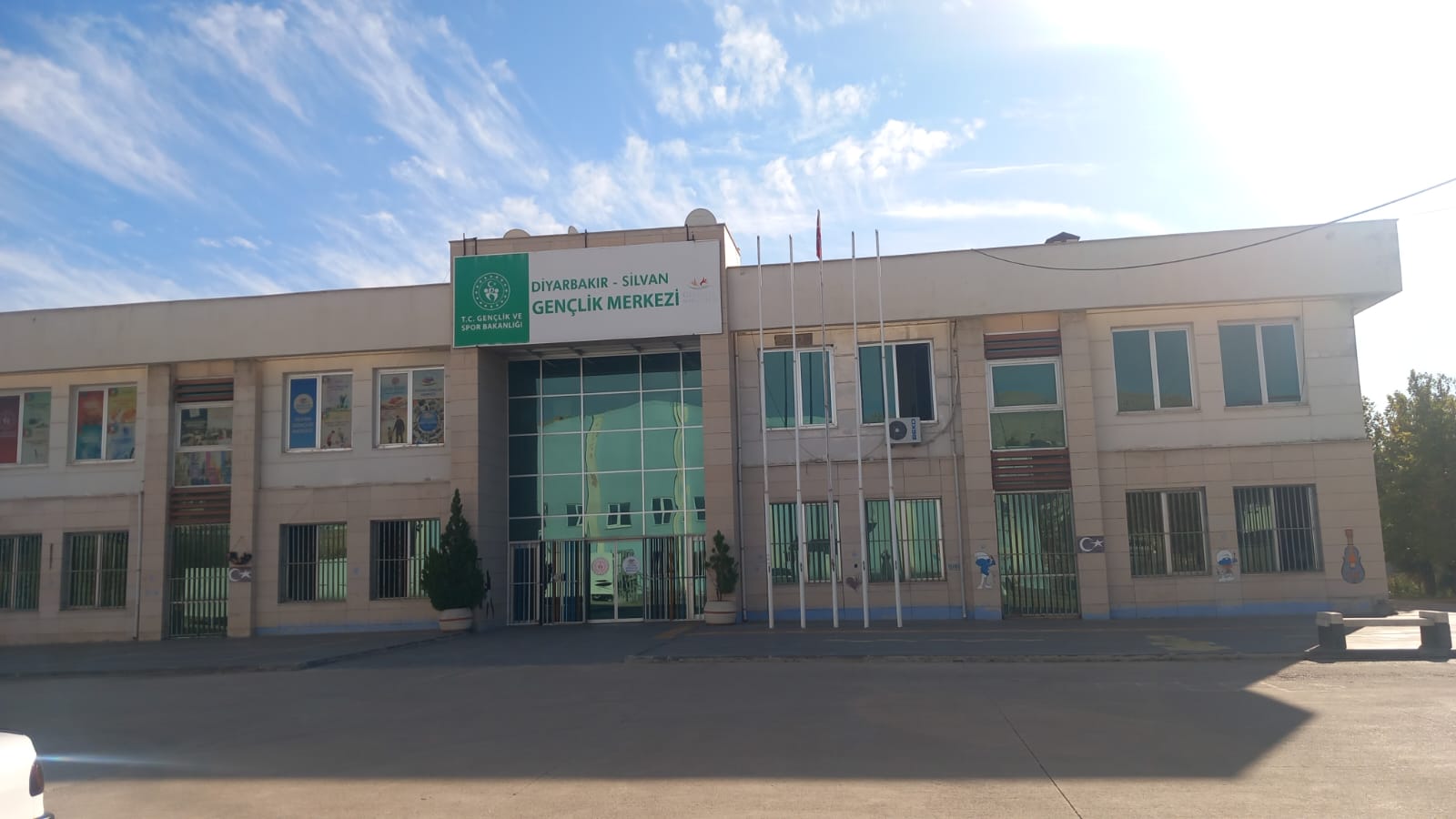 Silvan Gençlik ve Spor İlçe Müdürlüğü Spor Salonu