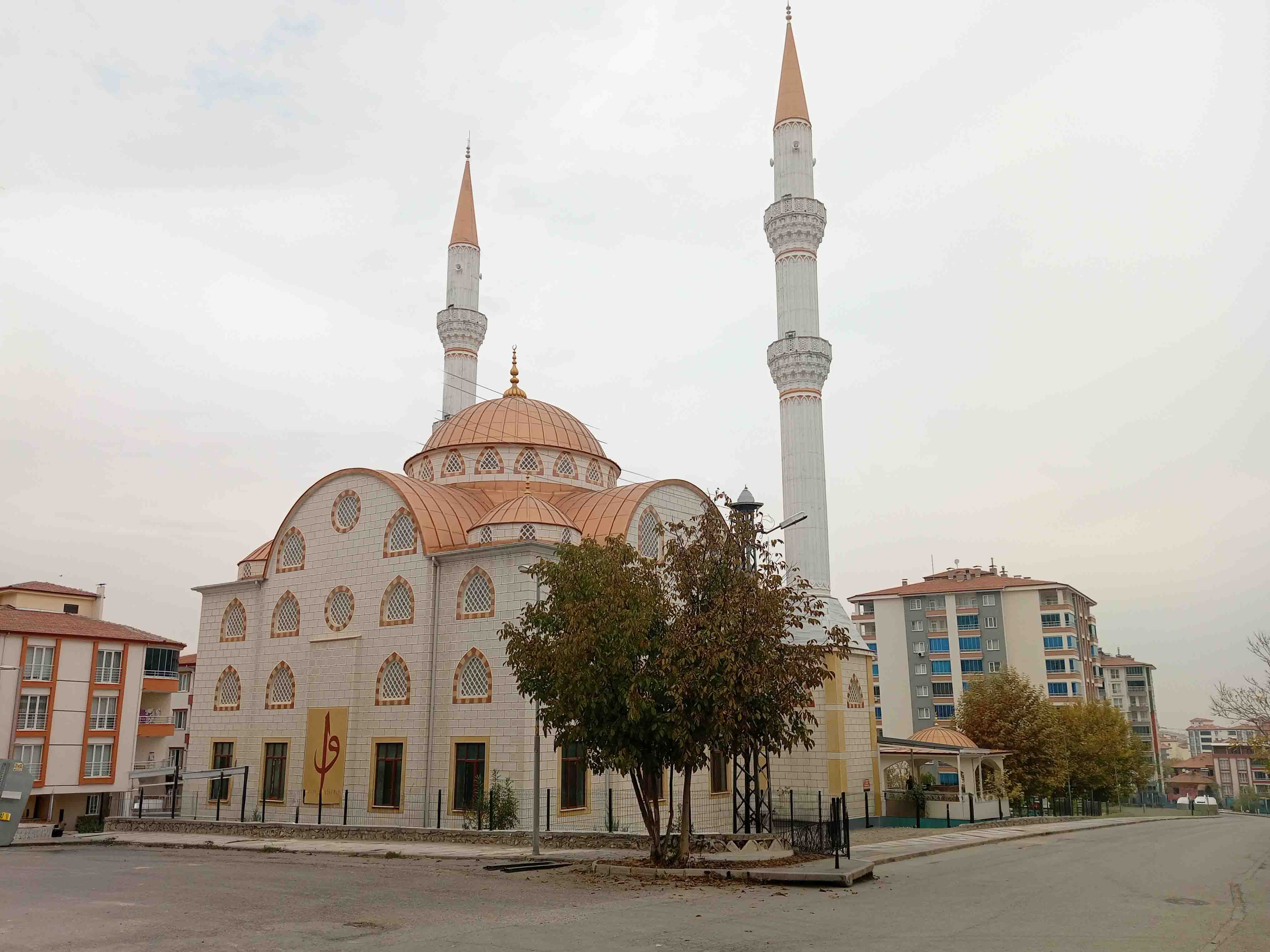Battalgazi Göztepe Camii